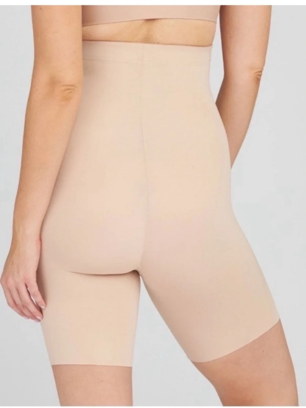 NWT Assests Spanx shaping high-waisted mid-thigh nude shorts shapewear small